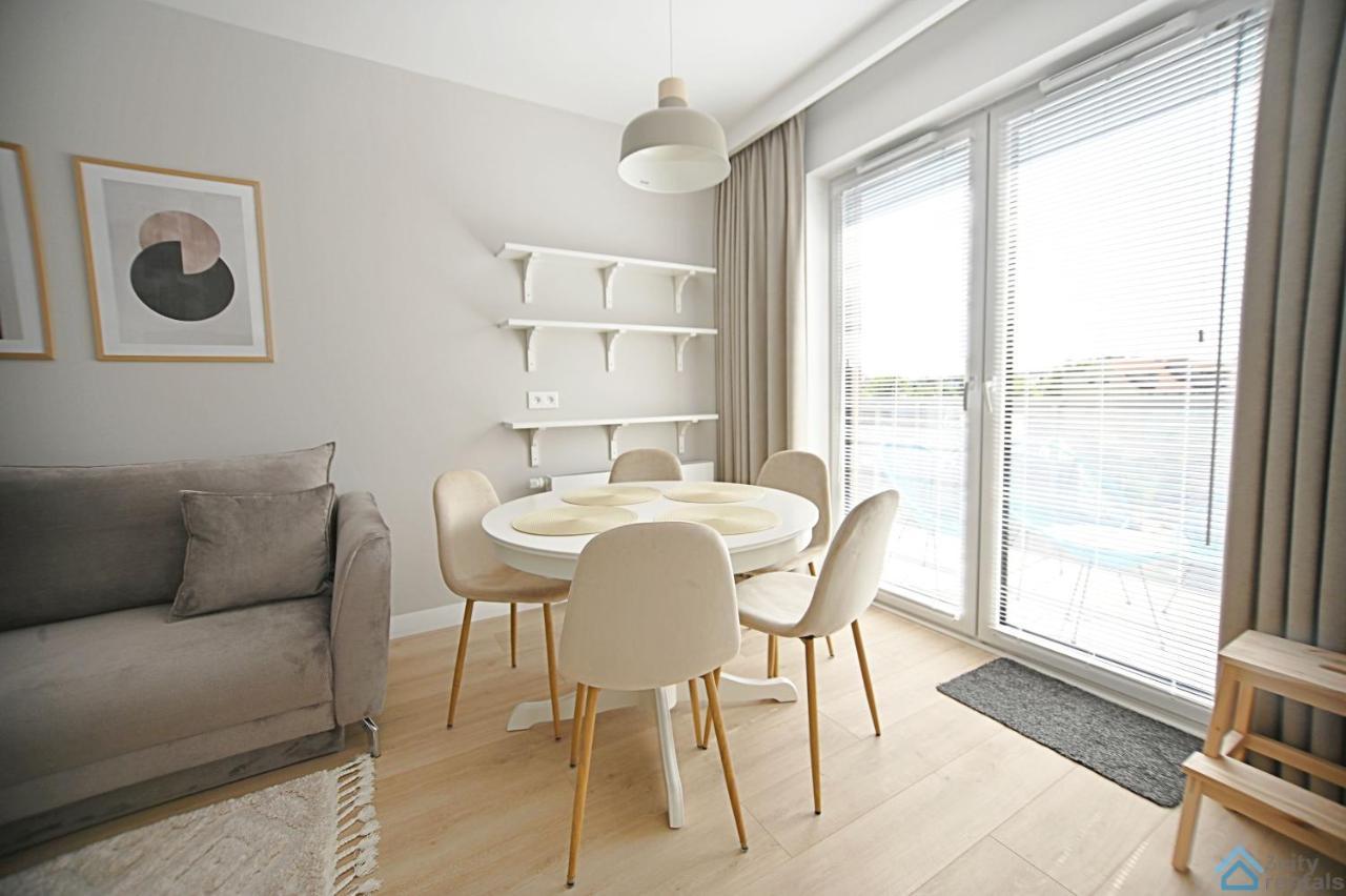 Beige 3City Apartment With Parking In Gdansk By Noclegi Renters Eksteriør bilde