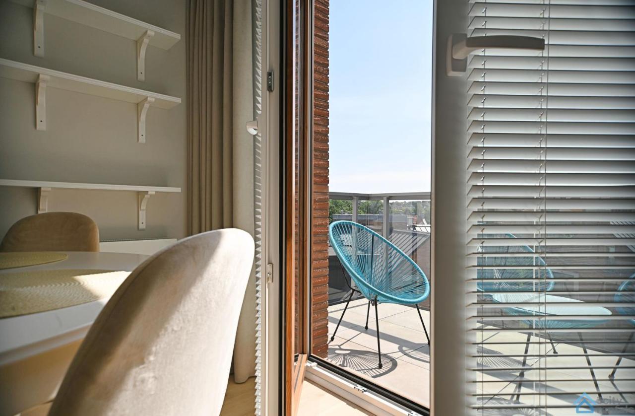 Beige 3City Apartment With Parking In Gdansk By Noclegi Renters Eksteriør bilde