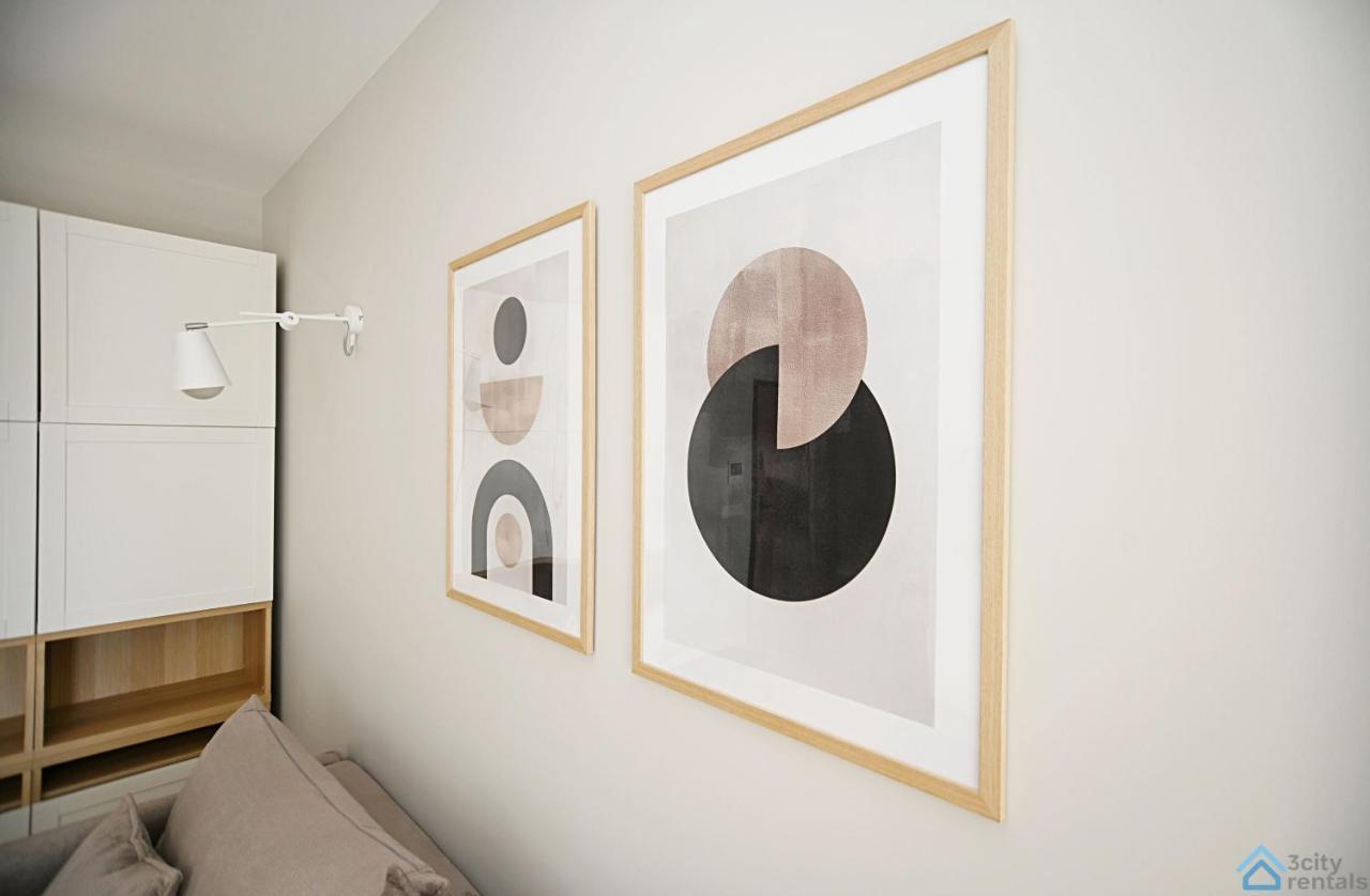 Beige 3City Apartment With Parking In Gdansk By Noclegi Renters Eksteriør bilde